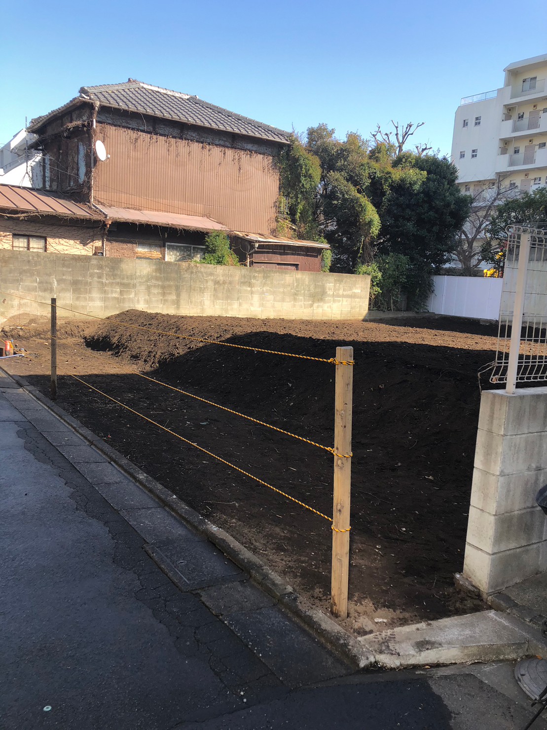 品川区小山の解体工事の画像