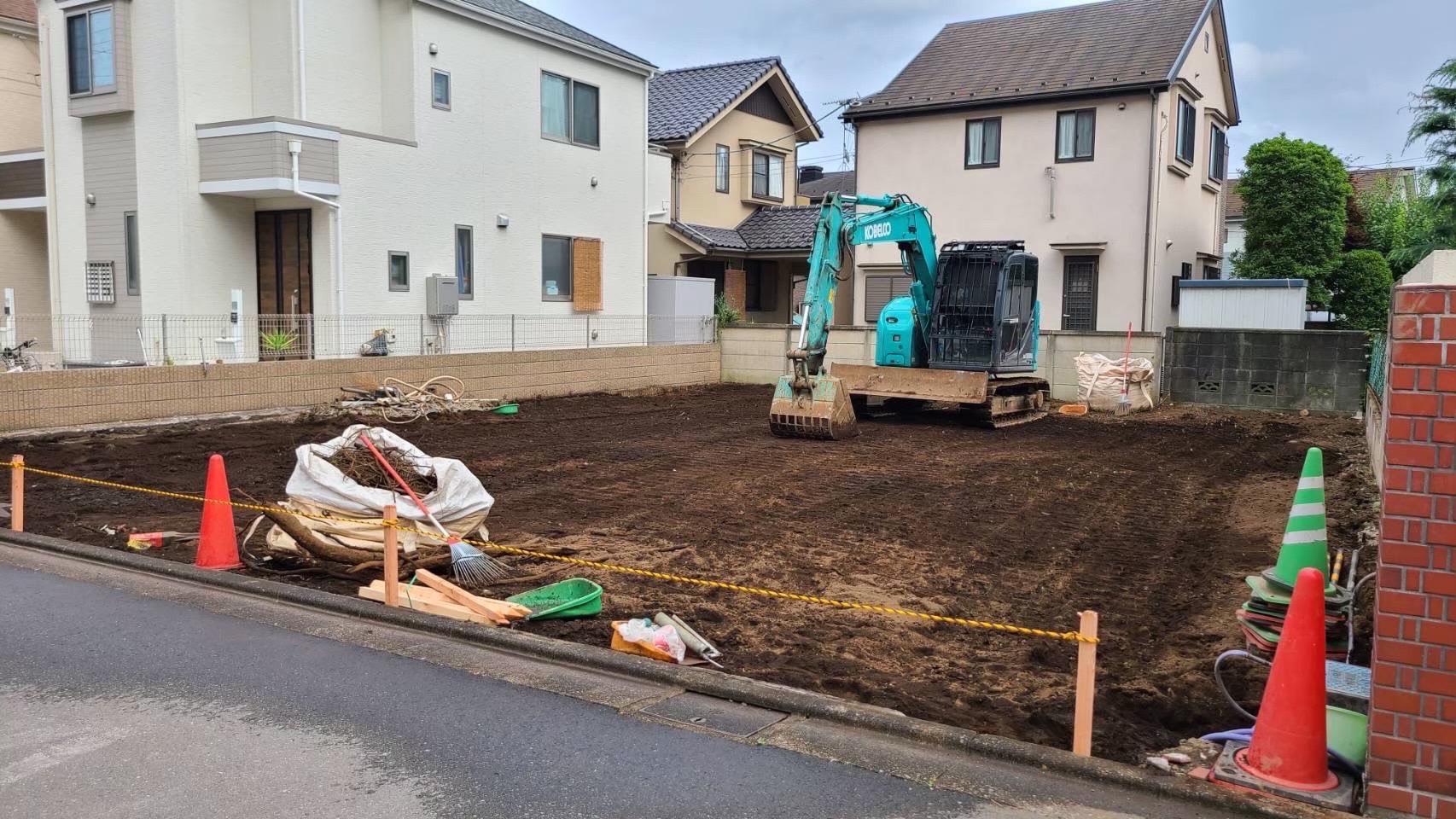 府中市栄町の解体工事の画像