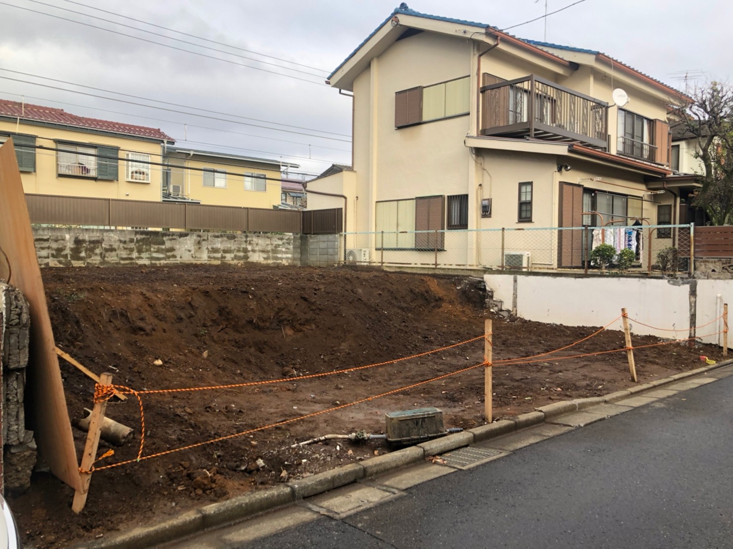 府中市美好町の解体工事の画像