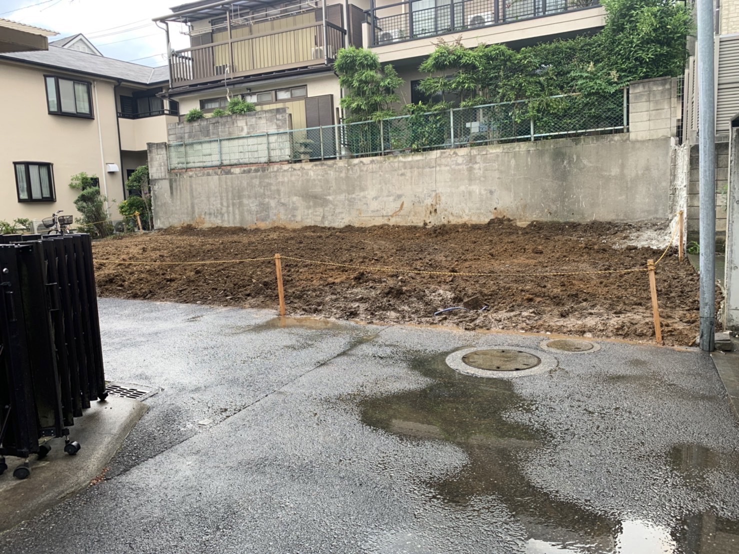 文京区小日向の解体工事の画像