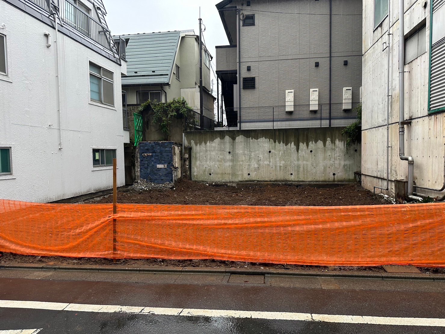 目黒区上目黒の解体工事の画像