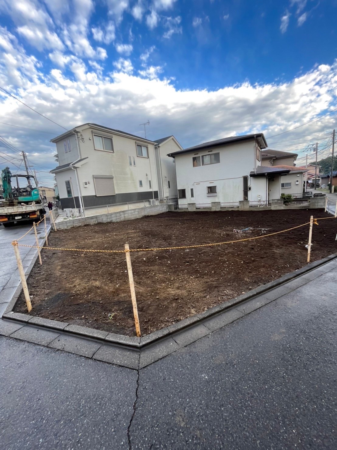 綾瀬市落合北の解体工事の画像