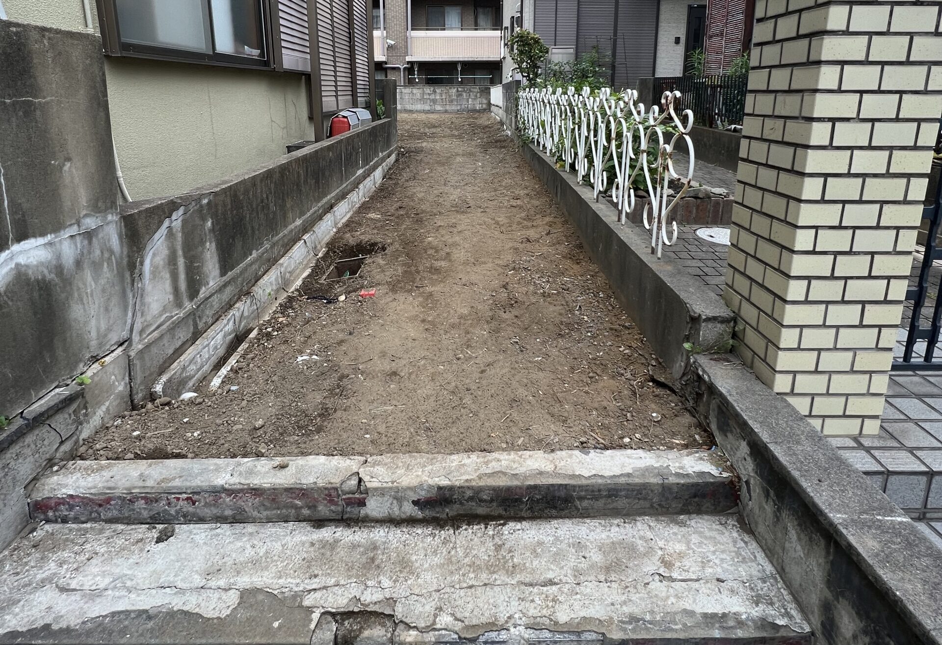 市川市新井の解体工事の画像