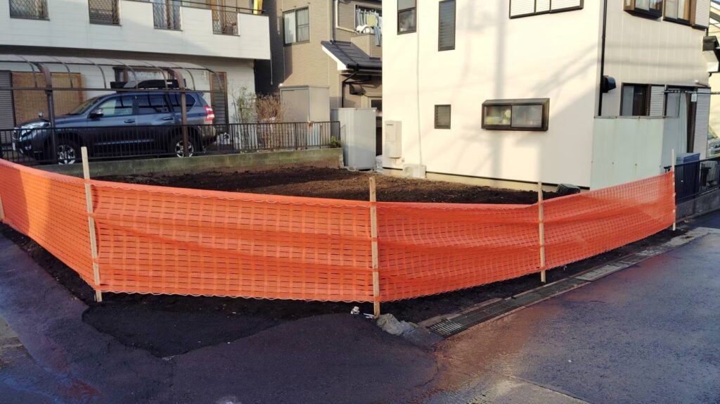 座間市立野台の解体工事