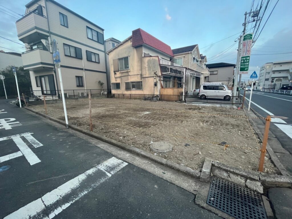 横浜市南区永田北の解体工事