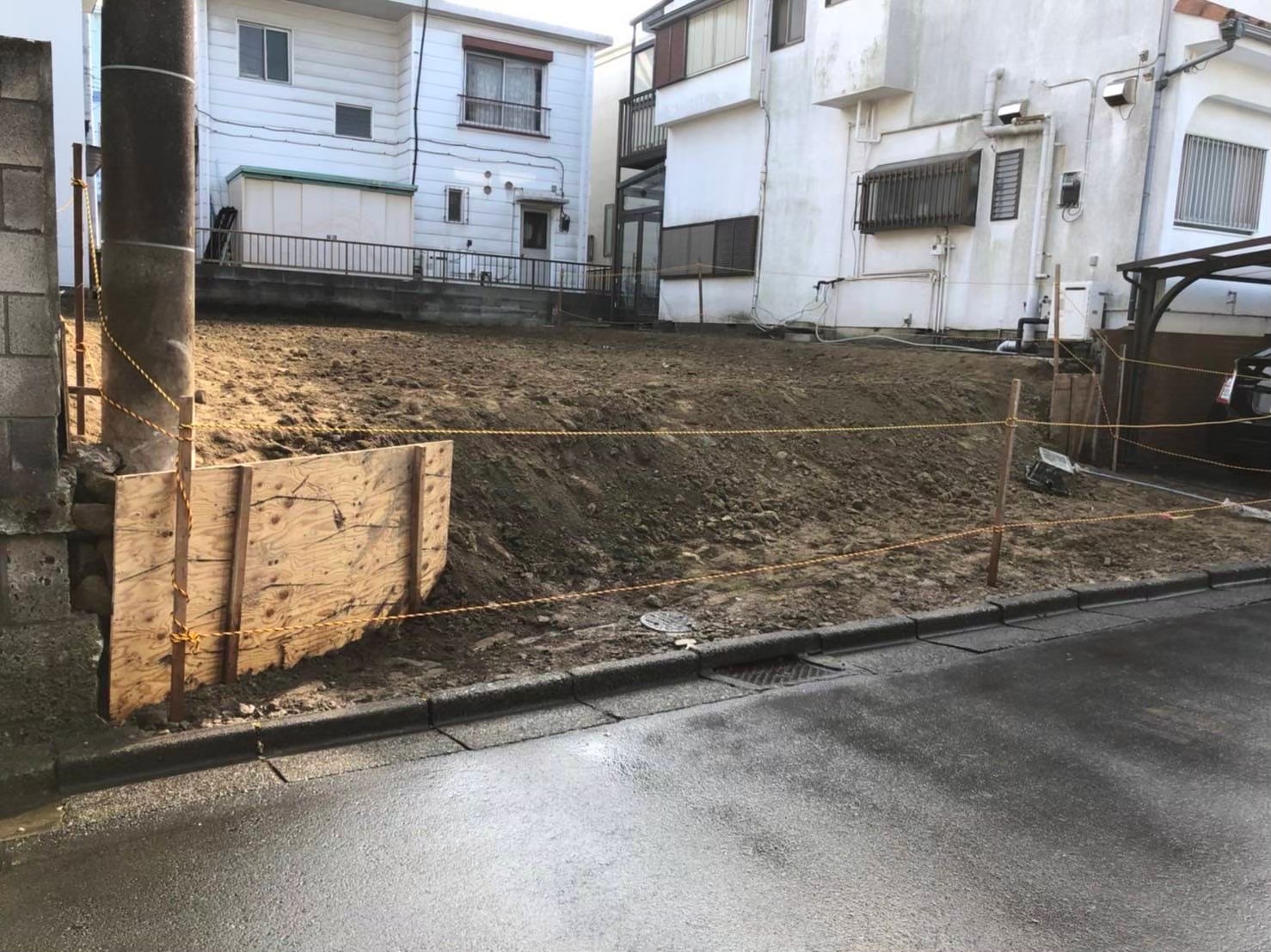 横須賀市汐見台の解体工事の画像