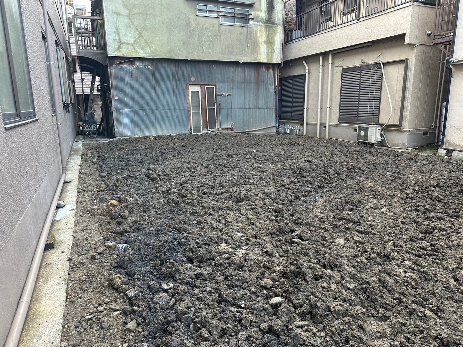 江東区塩浜の解体工事の画像