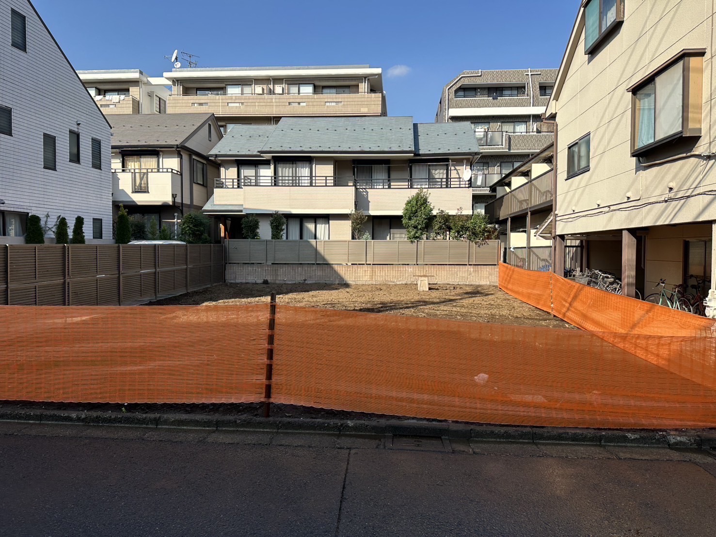 国分寺市光町の解体工事の画像