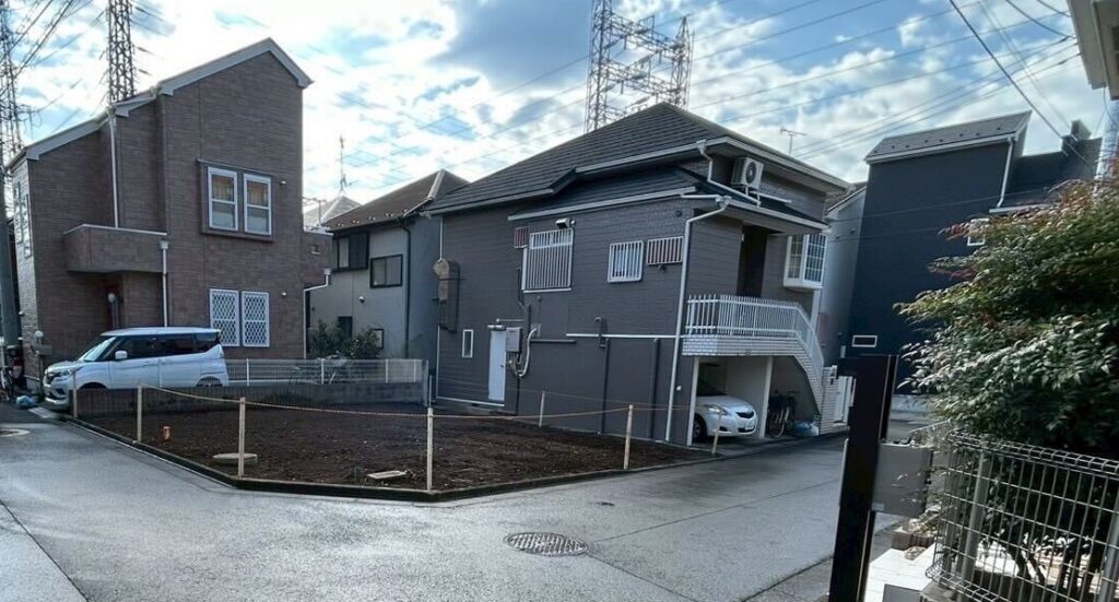 小平市栄町の解体工事
