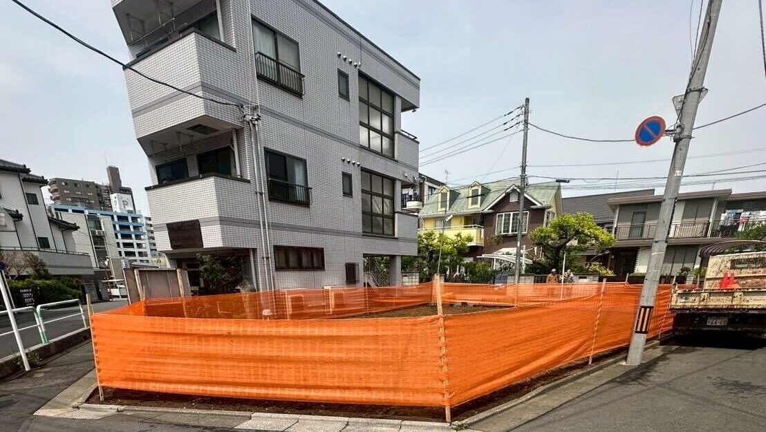 朝霞市朝志ヶ丘の解体工事の画像