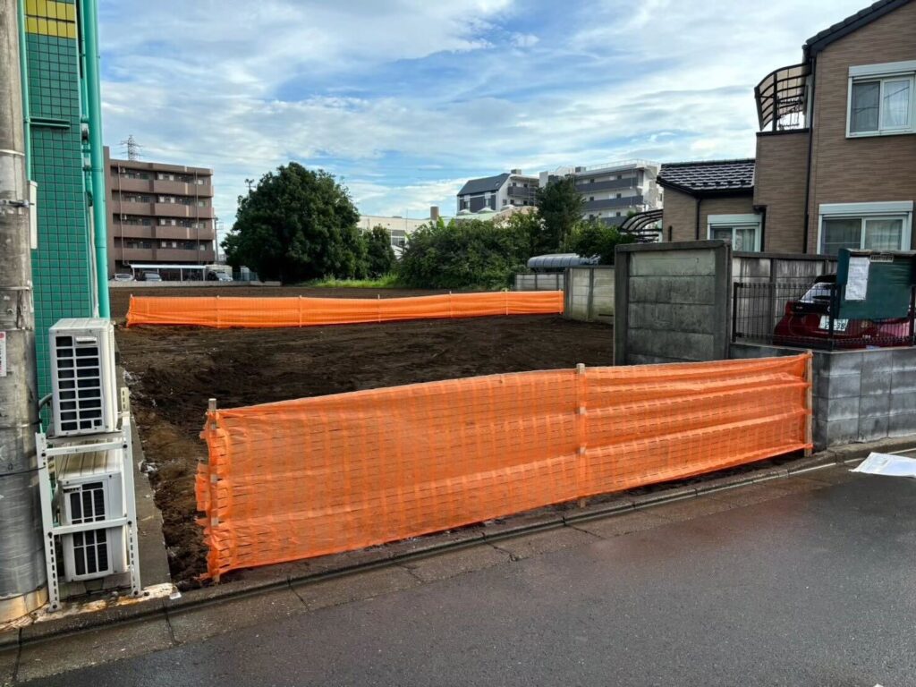 朝霞市根岸台の解体工事