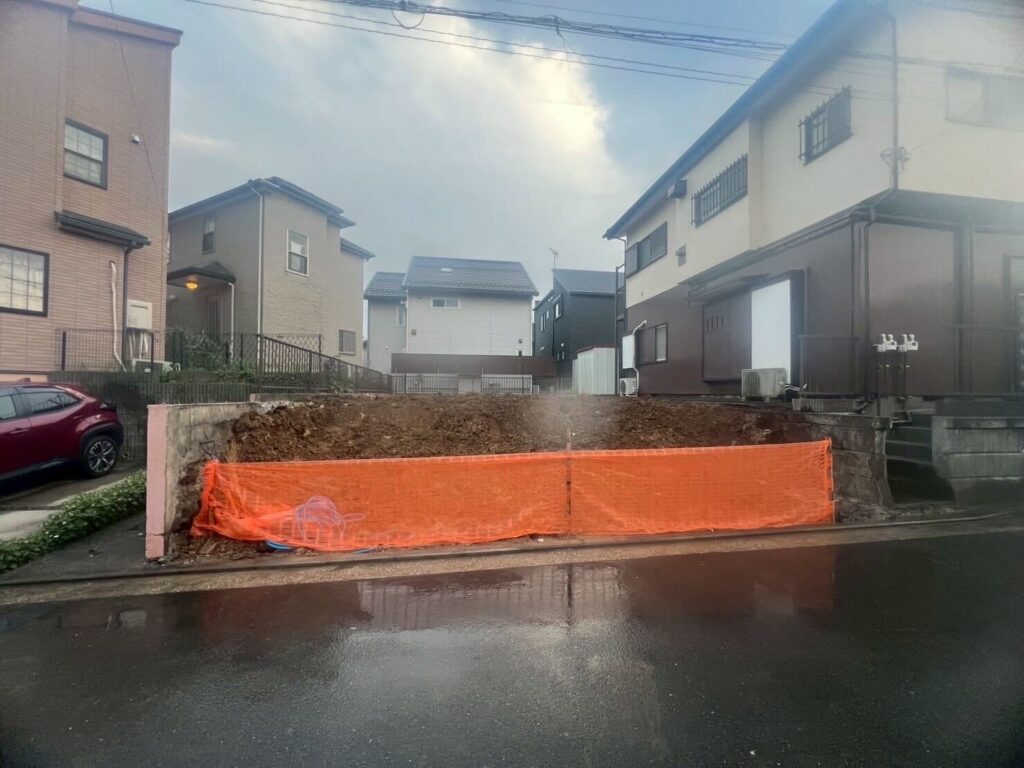 横浜市磯子区磯子の解体工事