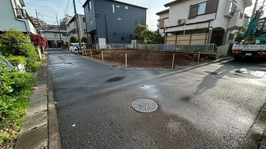 草加市花栗の解体工事