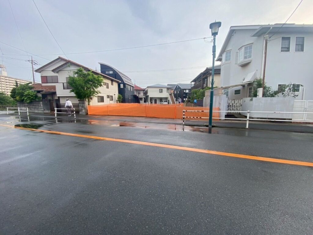 市川市南大野の解体工事