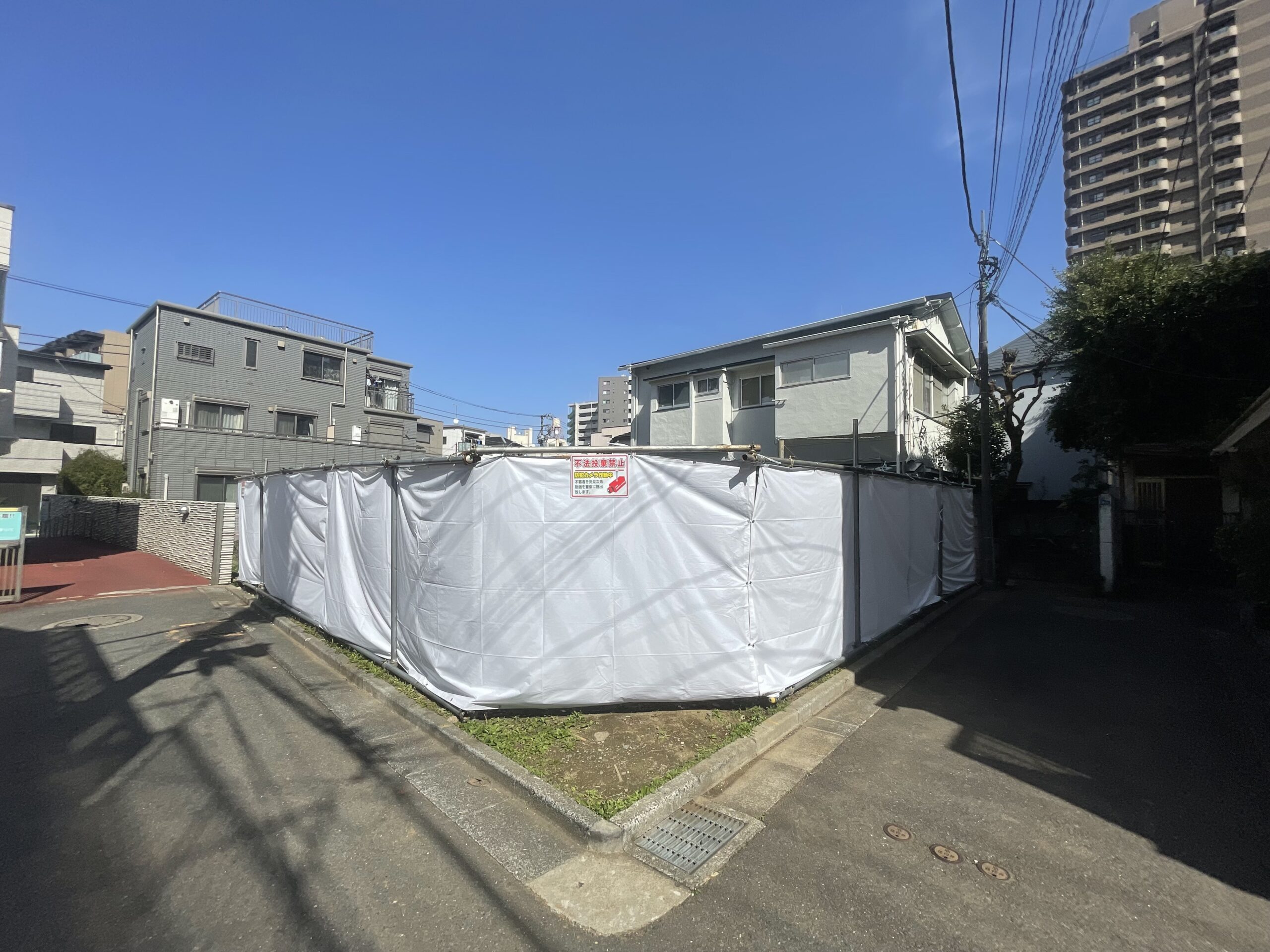 新宿区高田馬場の解体工事の画像