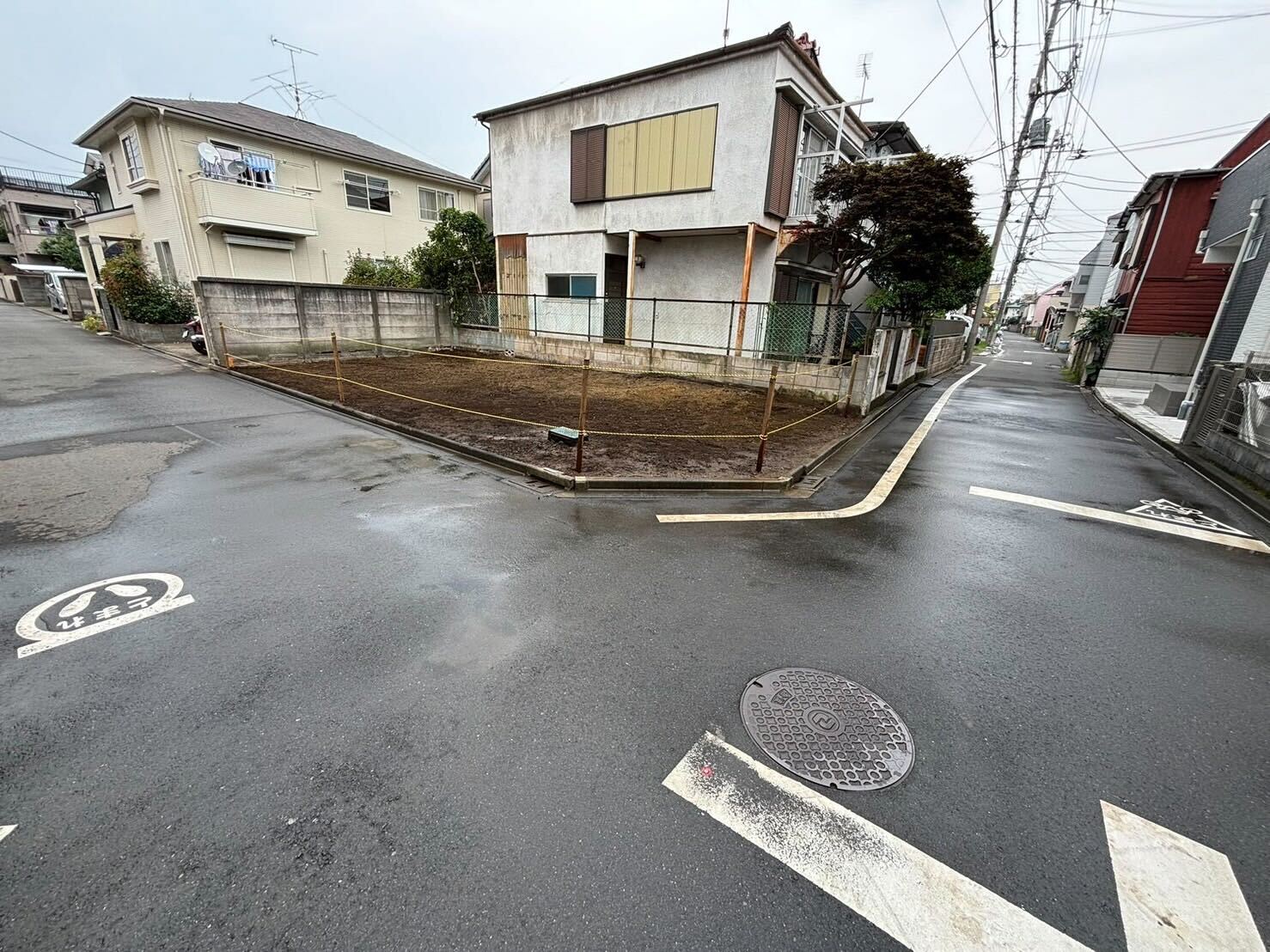 狛江市西野川の解体工事の画像