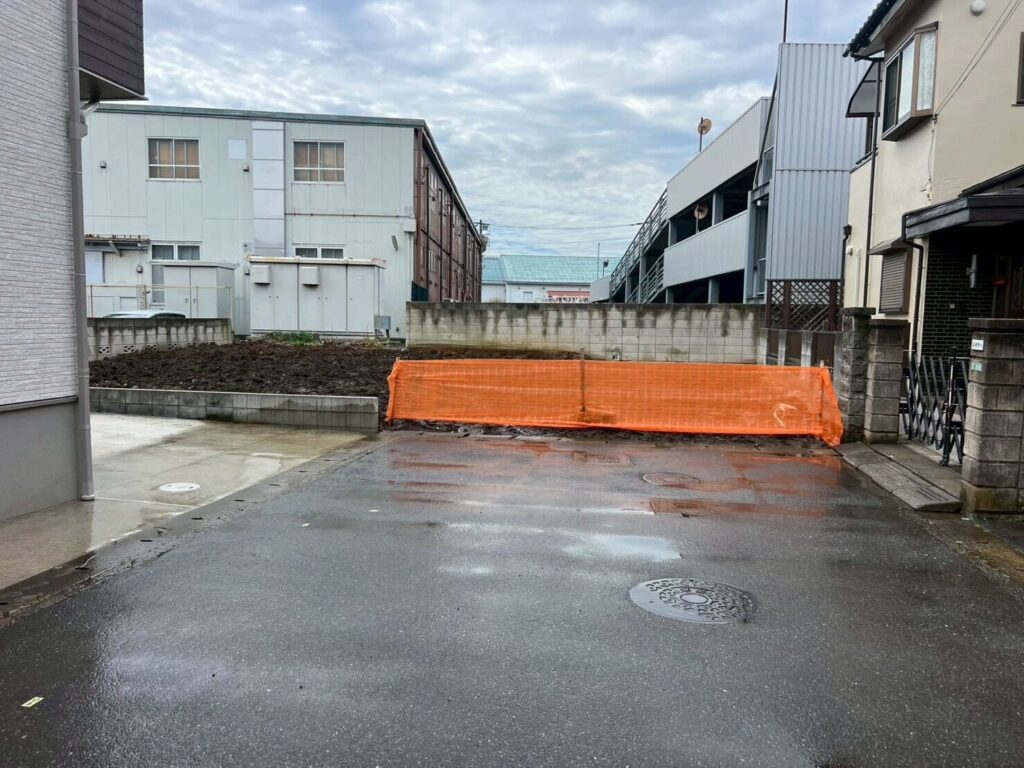 草加市稲荷の解体工事