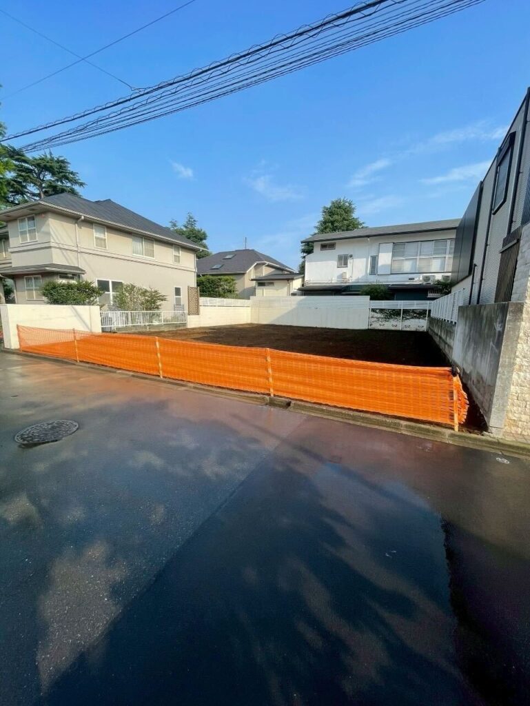 世田谷区深沢の解体工事