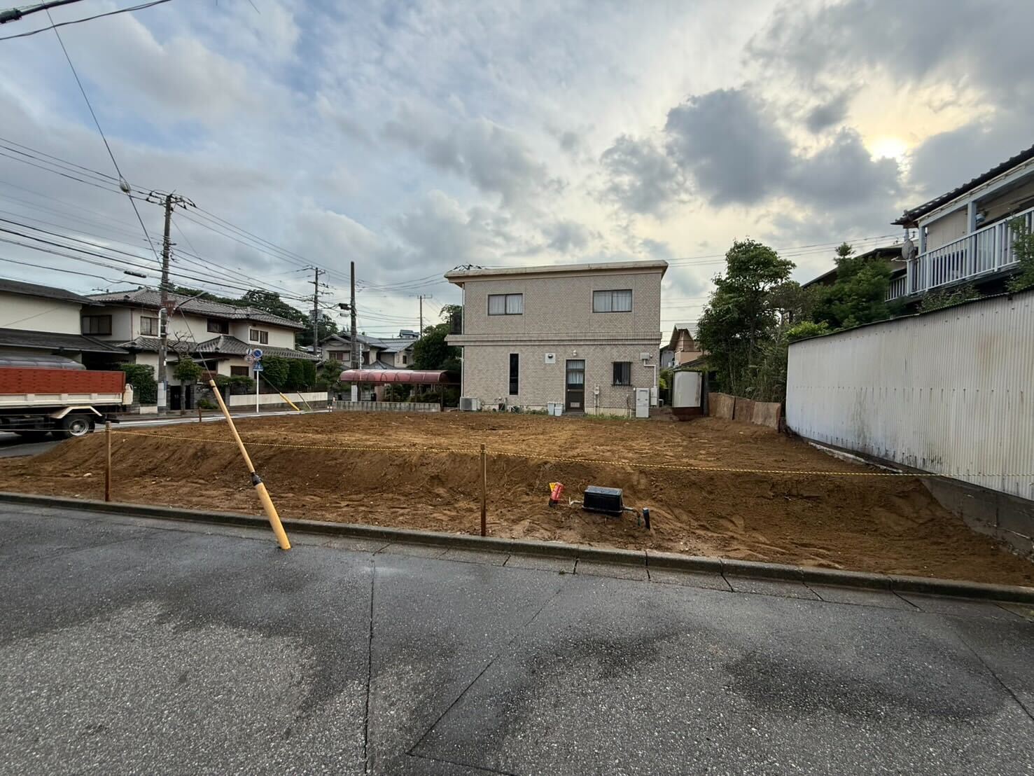 千葉市若葉区都賀の台の解体工事の画像