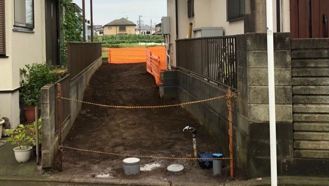 横浜市泉区和泉中央南の解体工事の画像
