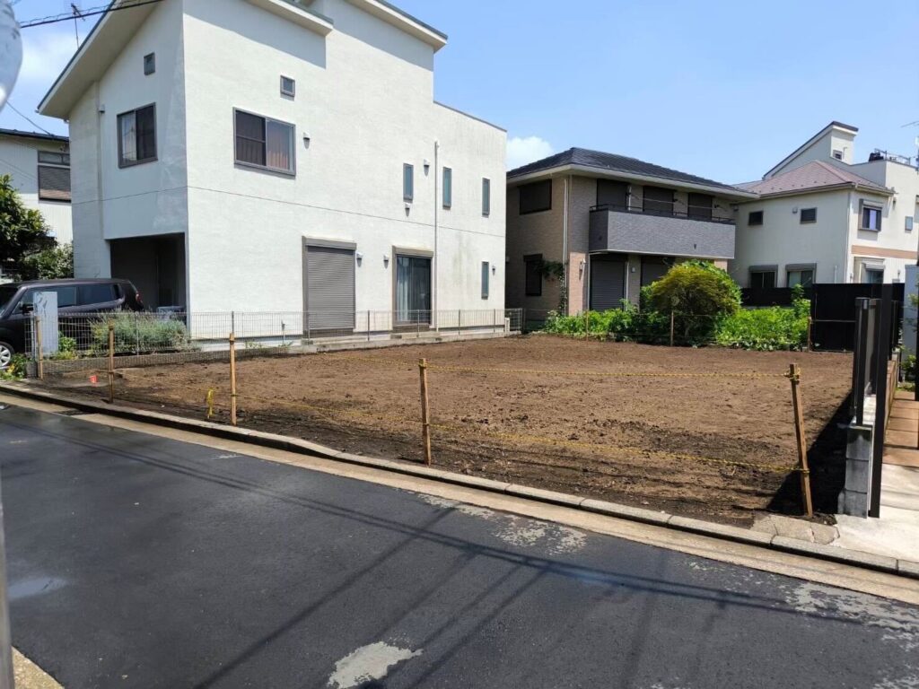 横浜市鶴見区東寺尾東台の解体工事