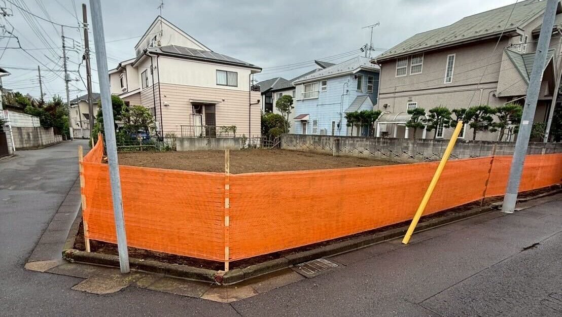 調布市調布ヶ丘の解体工事の画像