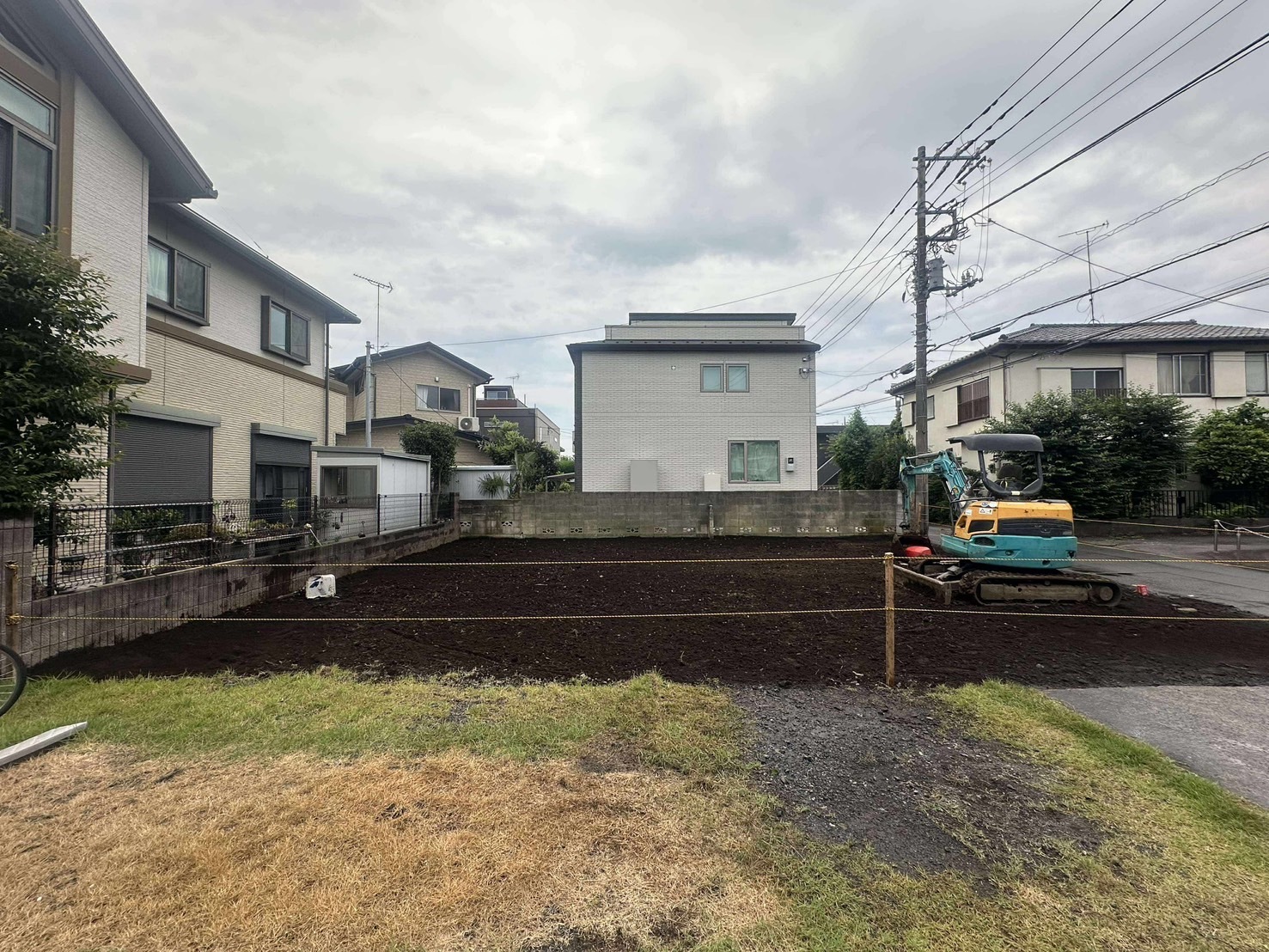 国分寺市富士本の解体工事の画像