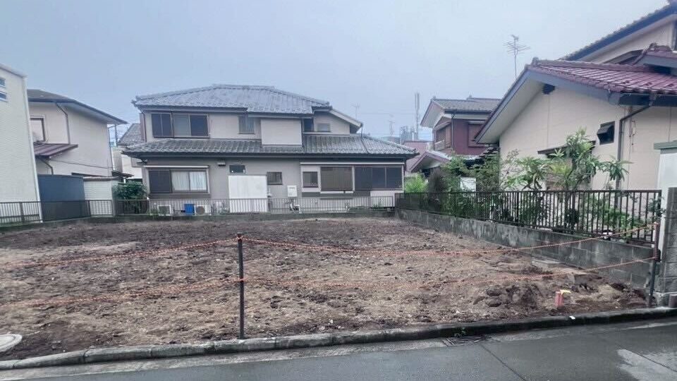 横浜市瀬谷区瀬谷の解体工事の画像