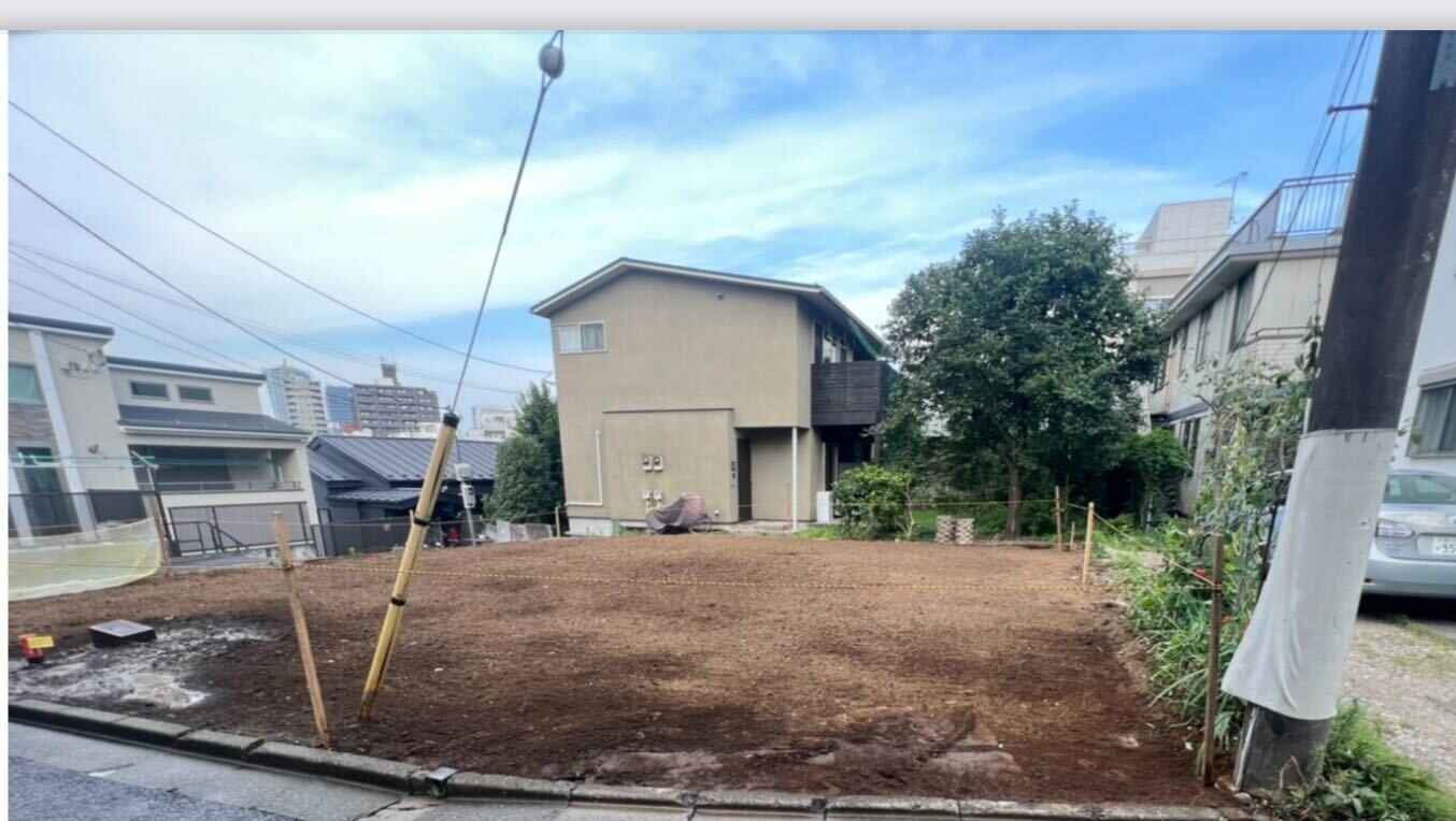 目黒区駒場の解体工事の画像