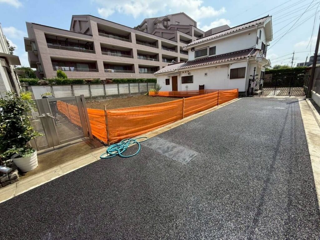 国立市中の解体工事