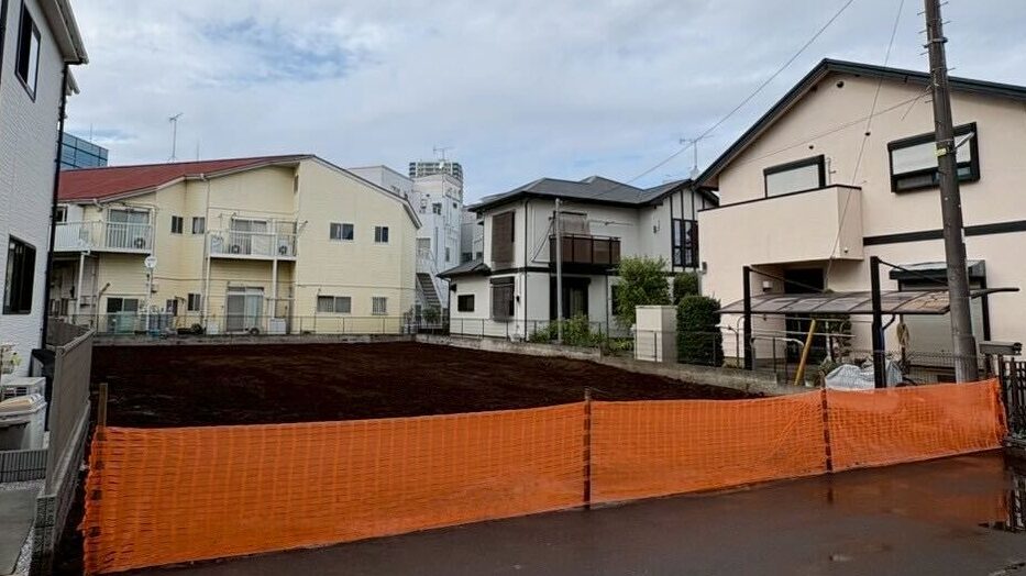 所沢市東住吉の解体工事の画像