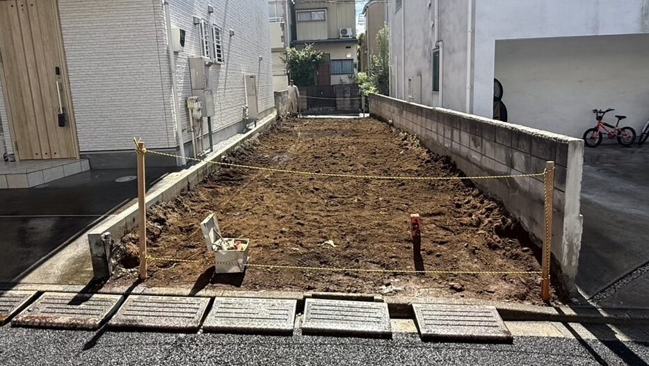 世田谷区中町の解体工事の画像