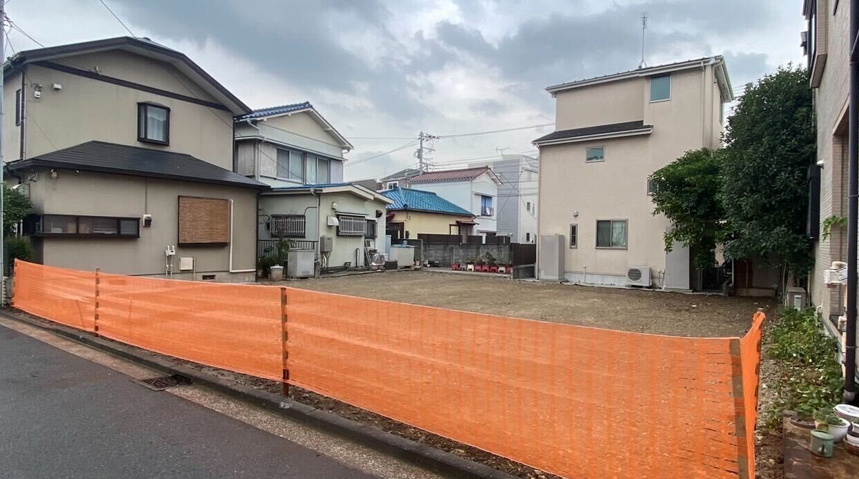 横浜市磯子区滝頭の解体工事の画像