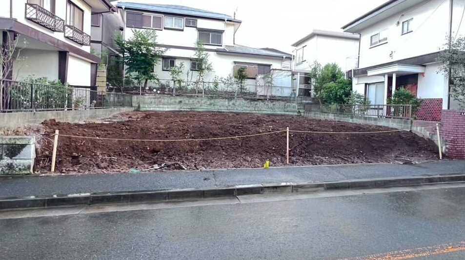 横浜市青葉区千草台の解体工事の画像
