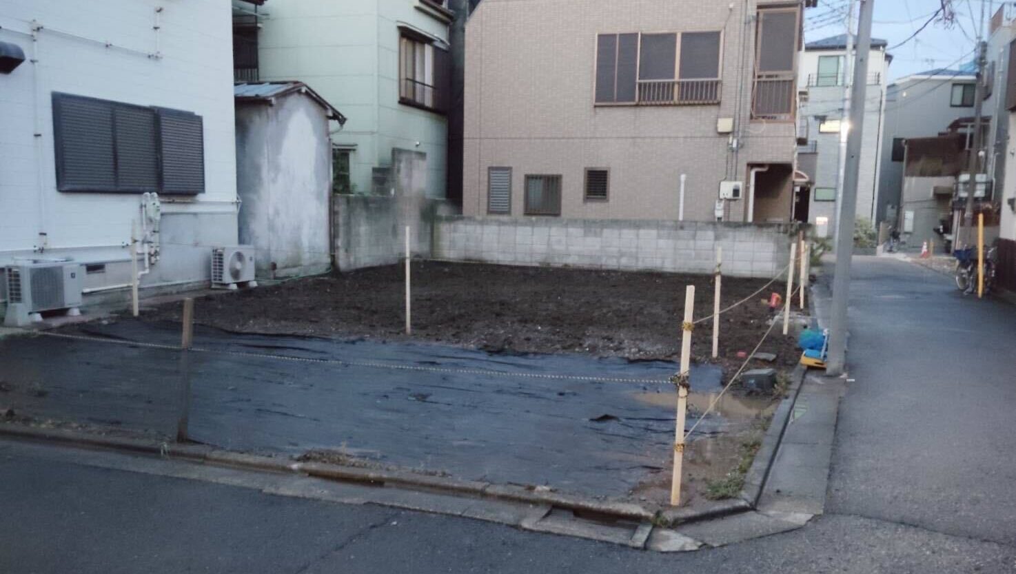 足立区西新井本町の解体工事の画像