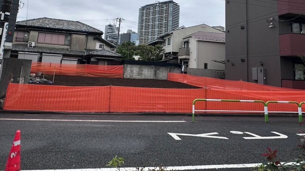 文京区西片の解体工事