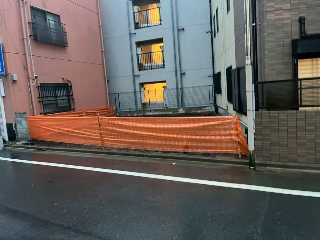 豊島区池袋本町の解体工事