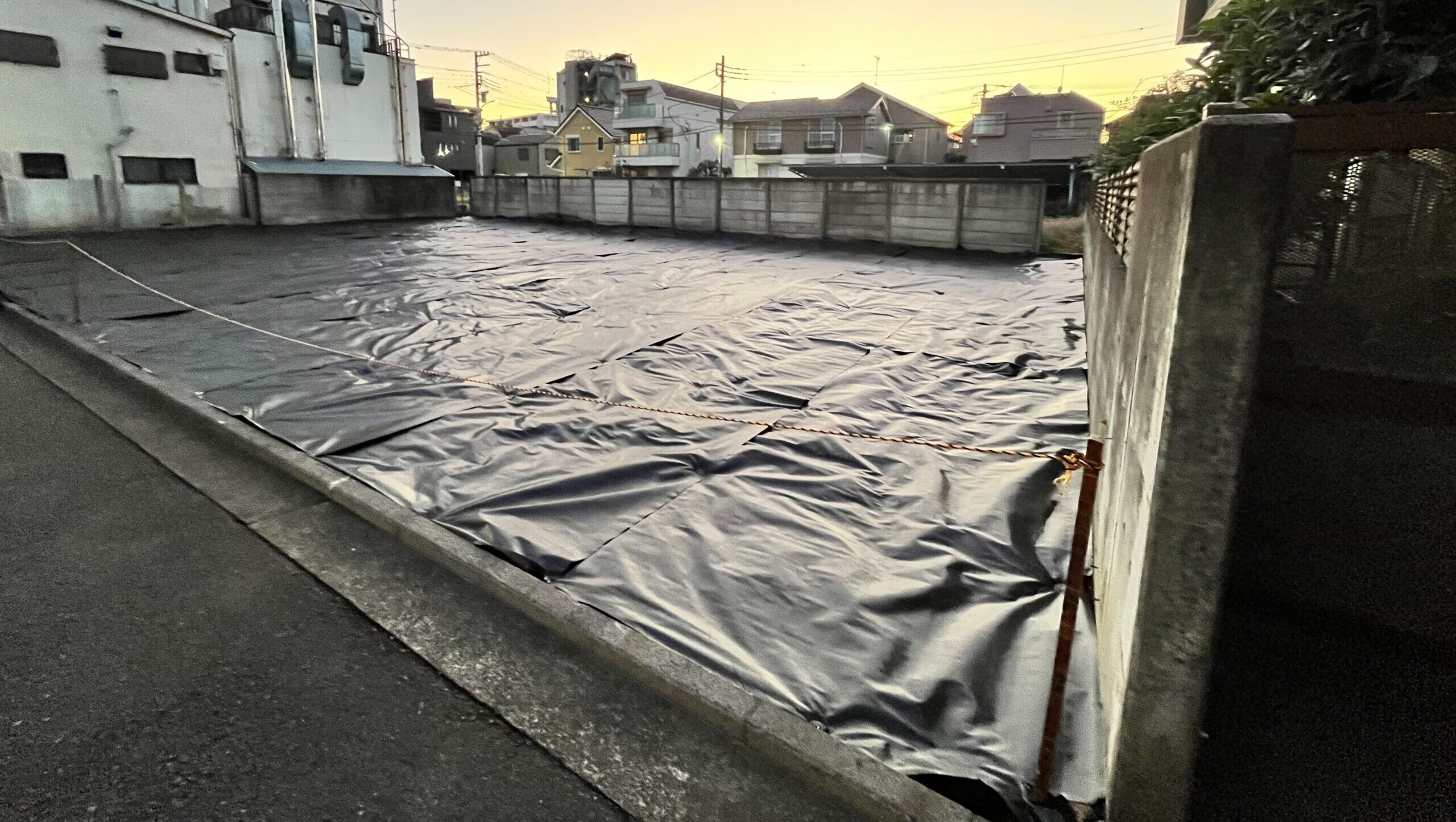 武蔵野市境南町の解体工事の画像