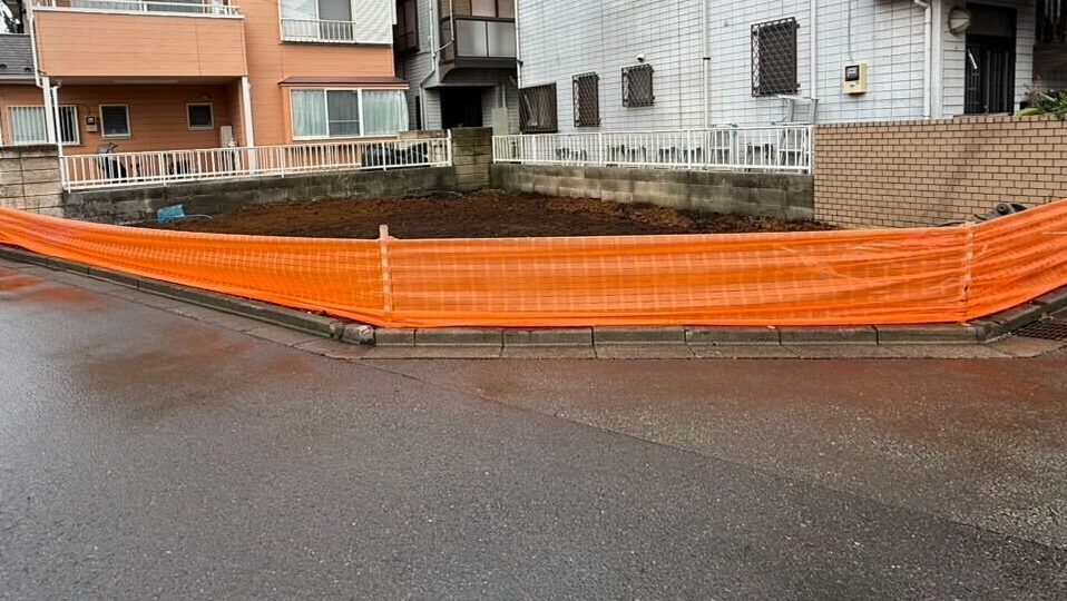 府中市若松町の解体工事の画像