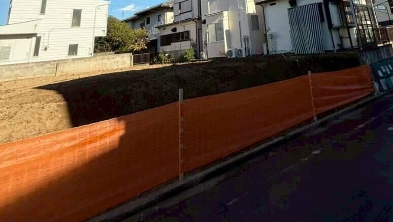 横浜市南区中里の解体工事の画像