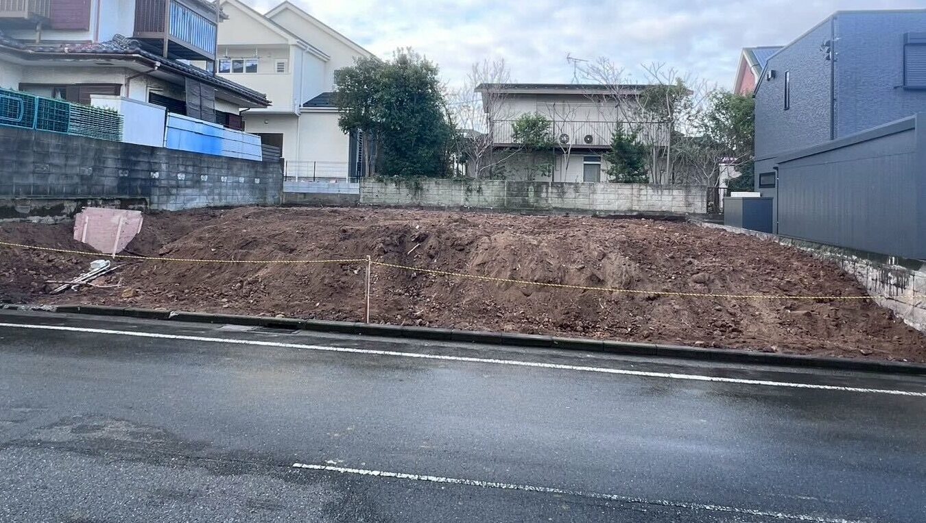 横浜市港南区日限山の解体工事の画像