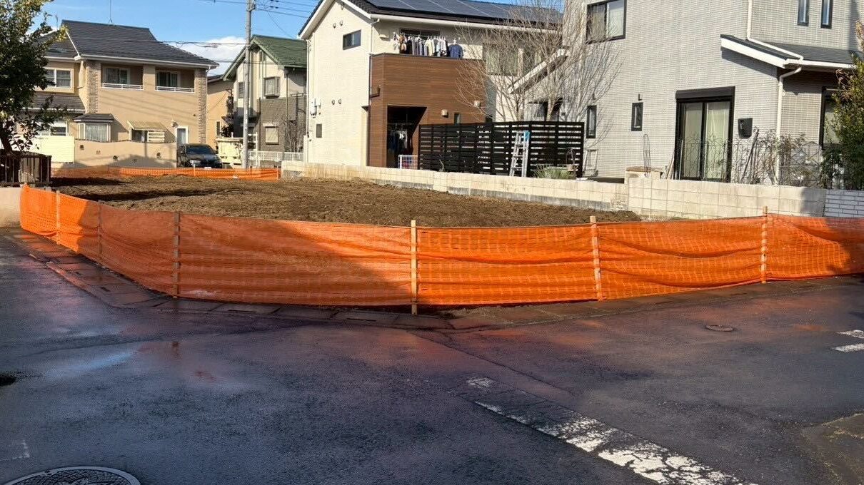 北足立郡伊奈町本町の解体工事の画像