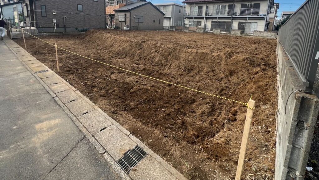 浦安市海楽の樹木植栽撤去工事