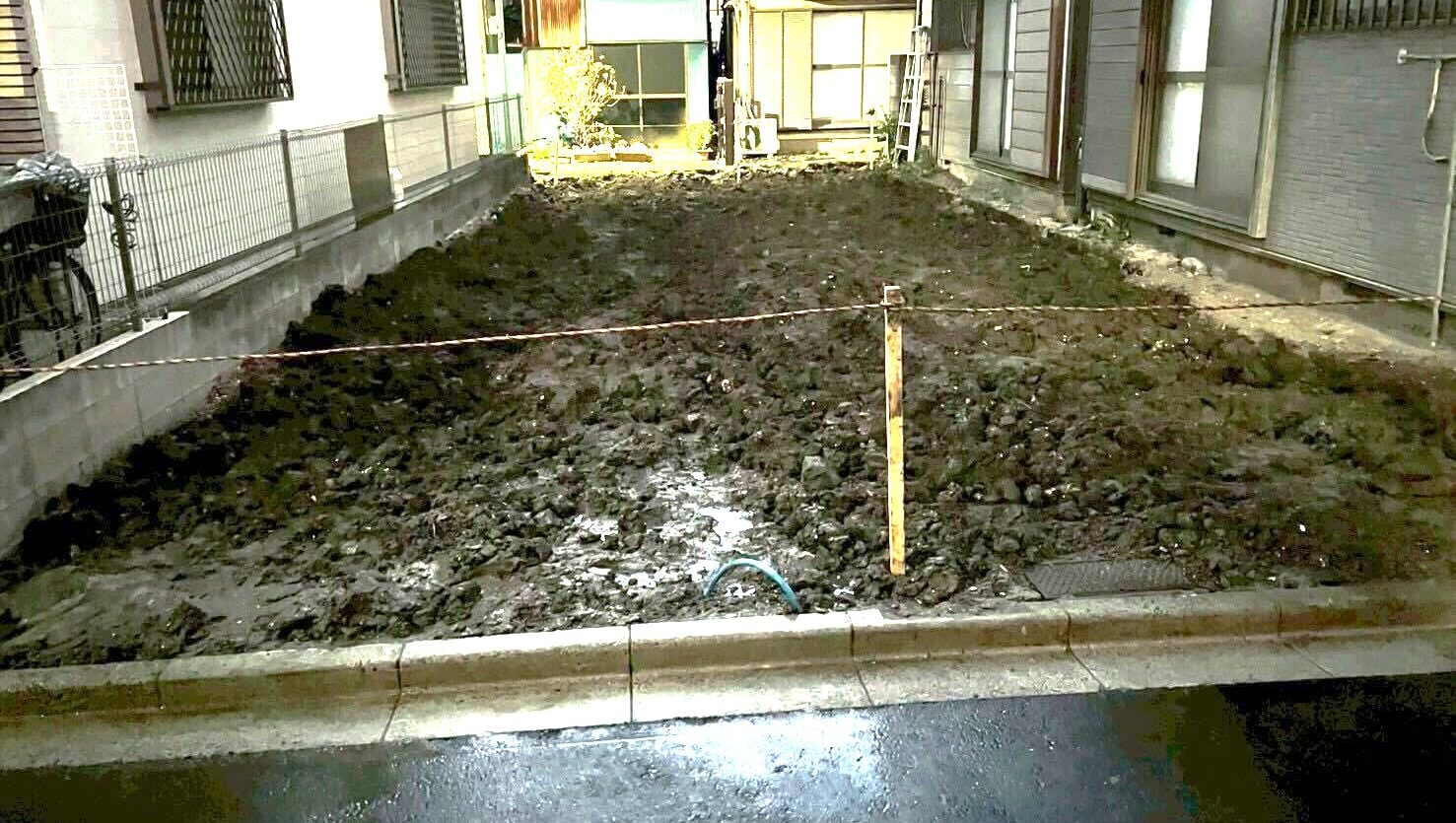 荒川区東尾久の解体工事の画像