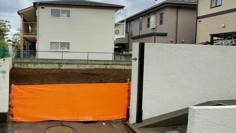 調布市小島町の解体工事の画像
