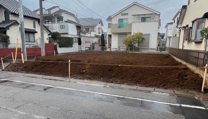 越谷市千間台西の解体工事の画像