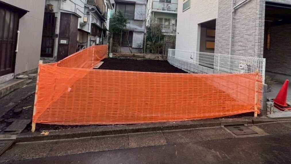 目黒区大橋の解体工事の画像