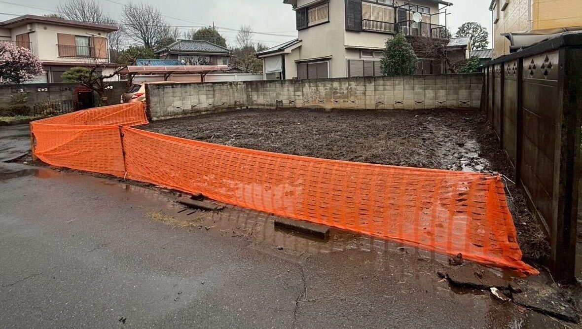 府中市多磨町の解体工事の画像