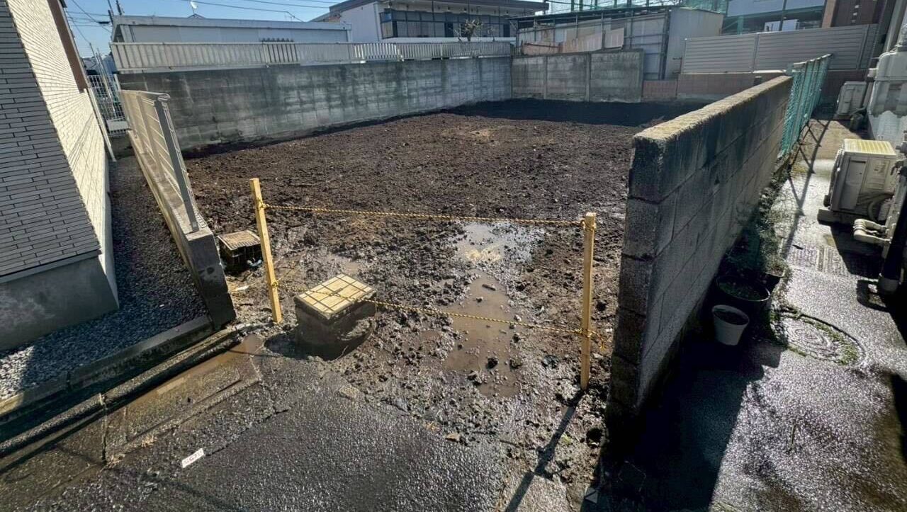 世田谷区桜の解体工事の画像