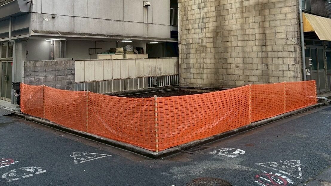 千代田区内神田の解体工事の画像